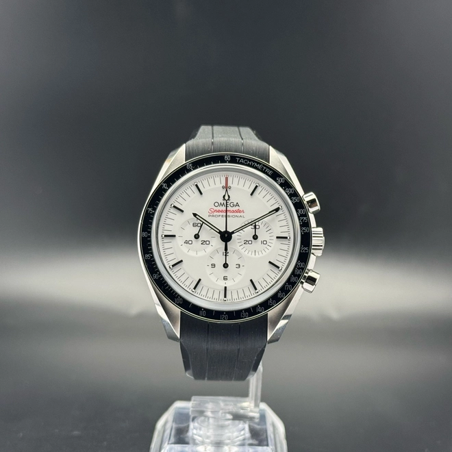 Speedmaster Moonwatch -0506
