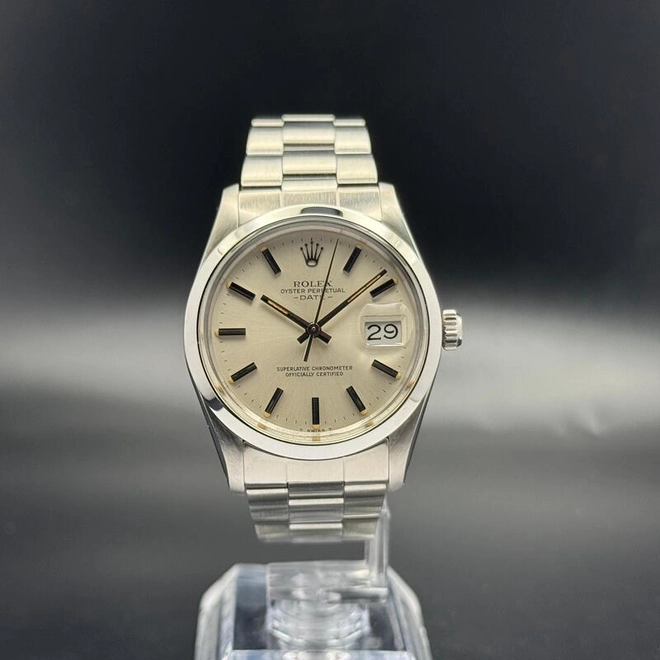 Oyster Perpetual Date -0523