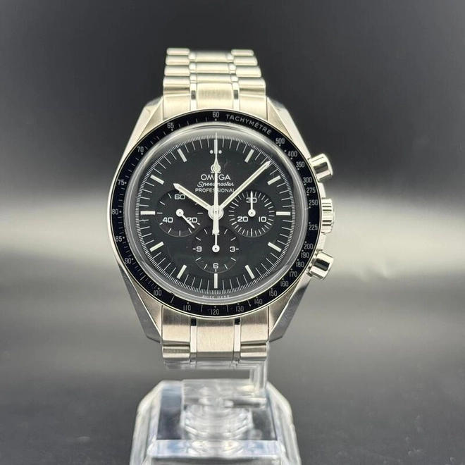 Speedmaster Moonwatch -0524