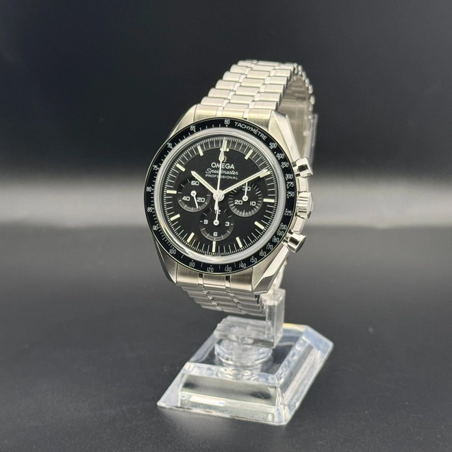 Speedmaster Moonwatch - 156