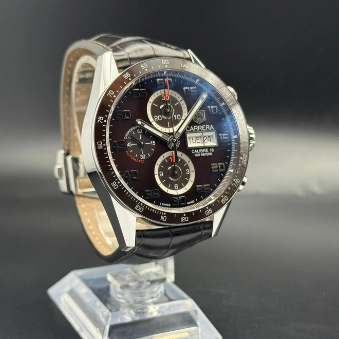 Carrera Calibre 16 -0643 Carrera Calibre 16 -0643