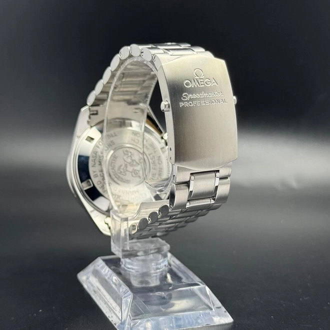 Speedmaster Moonwatch -0524
