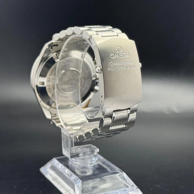 Speedmaster Moonwatch -0520