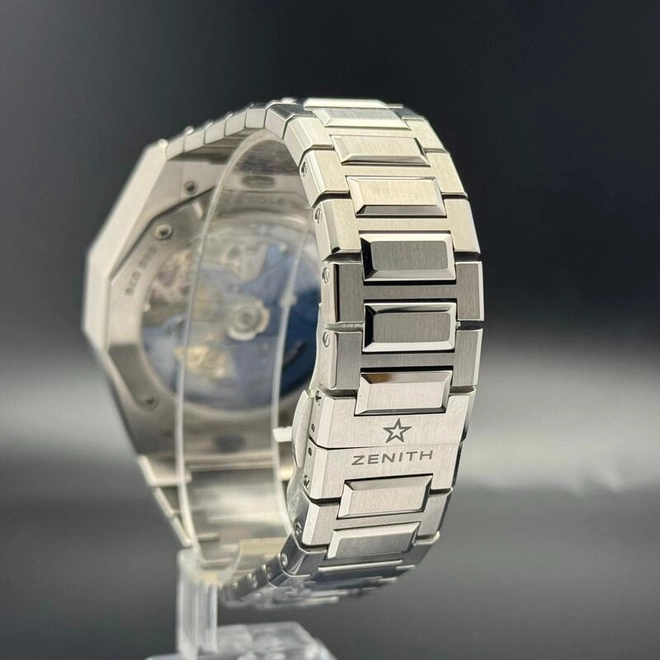 Defy Extreme -0657 Defy Extreme -0657