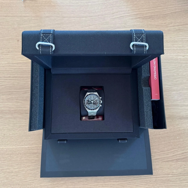 Speedmaster Moonwatch -0428