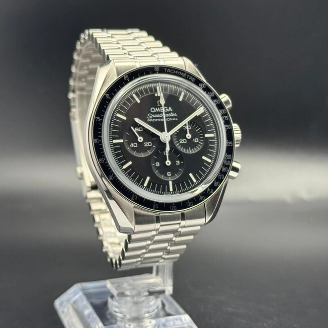 Speedmaster Professional Moonwatch -0457