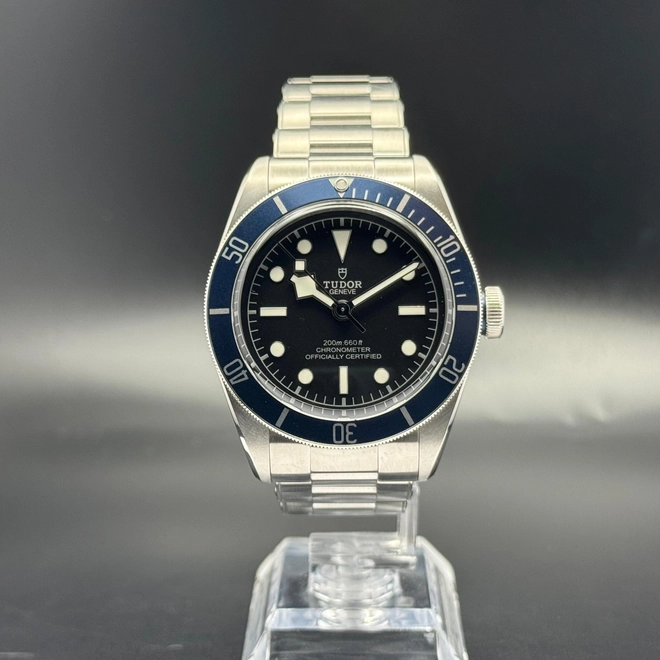 Black Bay -0566