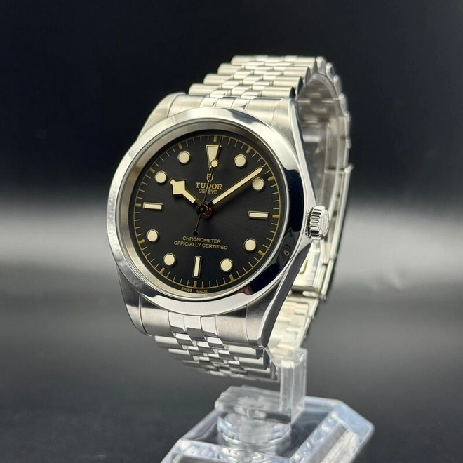 Black Bay 41 -0577