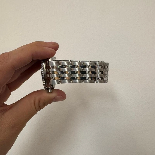 Navitimer B01 Chronograph 46 -0593 Navitimer B01 Chronograph 46 -0593