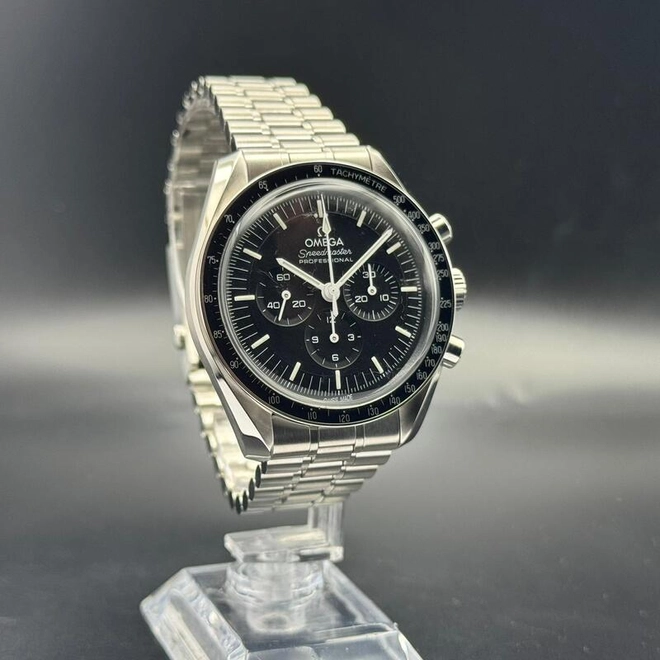 Speedmaster Professional Moonwatch -0601