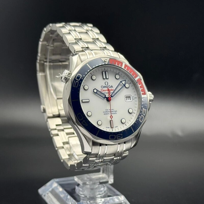 Seamaster Diver 300M 007 Commander's Watch -0628 Seamaster Diver 300M 007 Commander's Watch -0628
