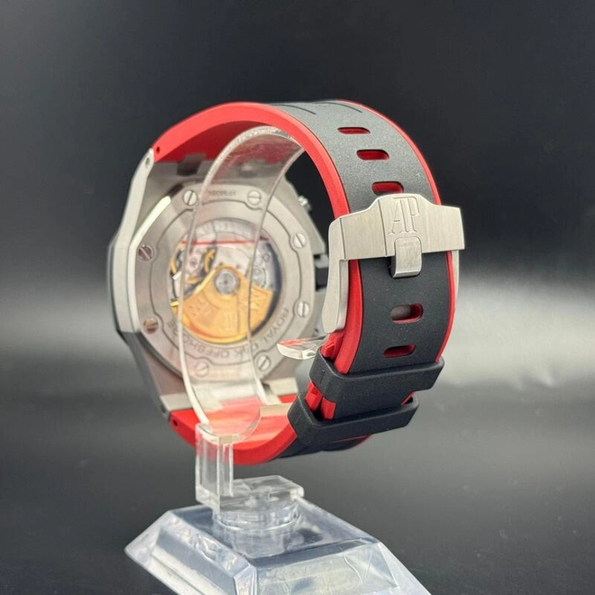 Royal Oak Offshore -0671