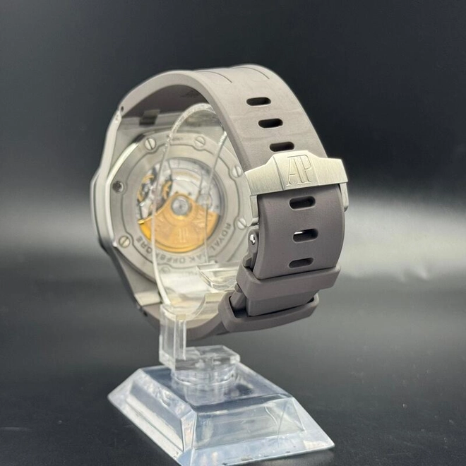 Royal Oak Offshore -0672