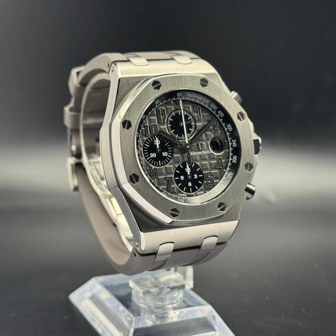 Royal Oak Offshore -0672