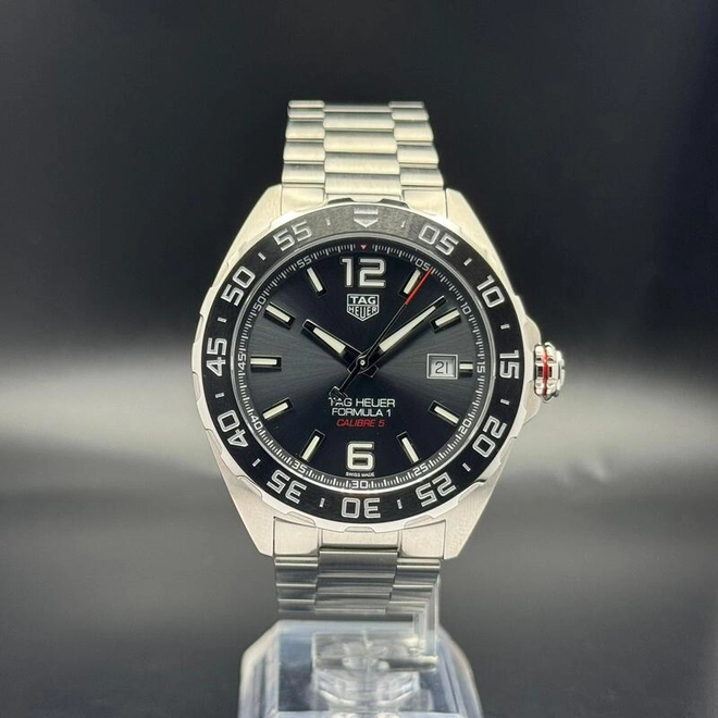 Formula 1 Calibre 5 -0687 Formula 1 Calibre 5 -0687