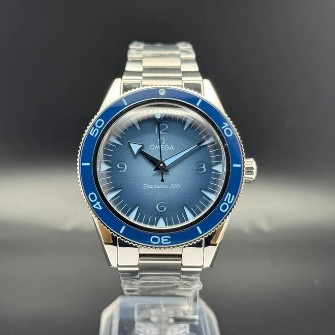 Speedmaster Moonwatch -0700