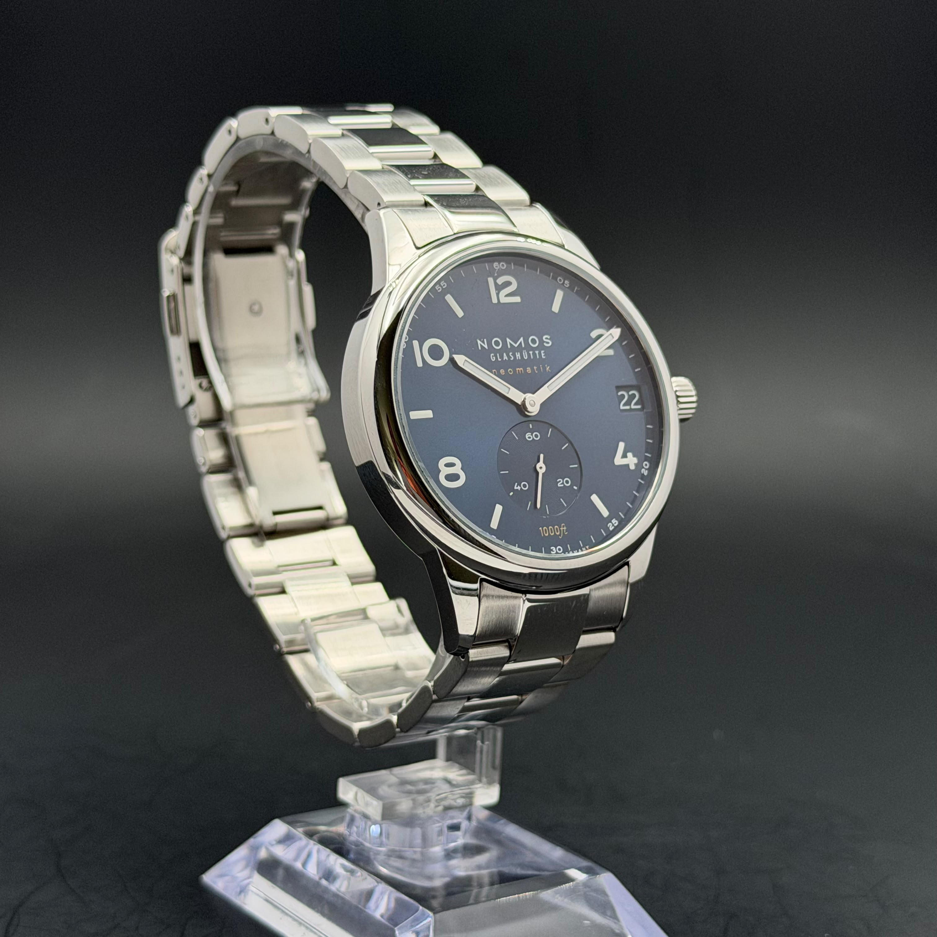 Nomos Club Neomatic | 782/CLS161011BL2CSM | 2023