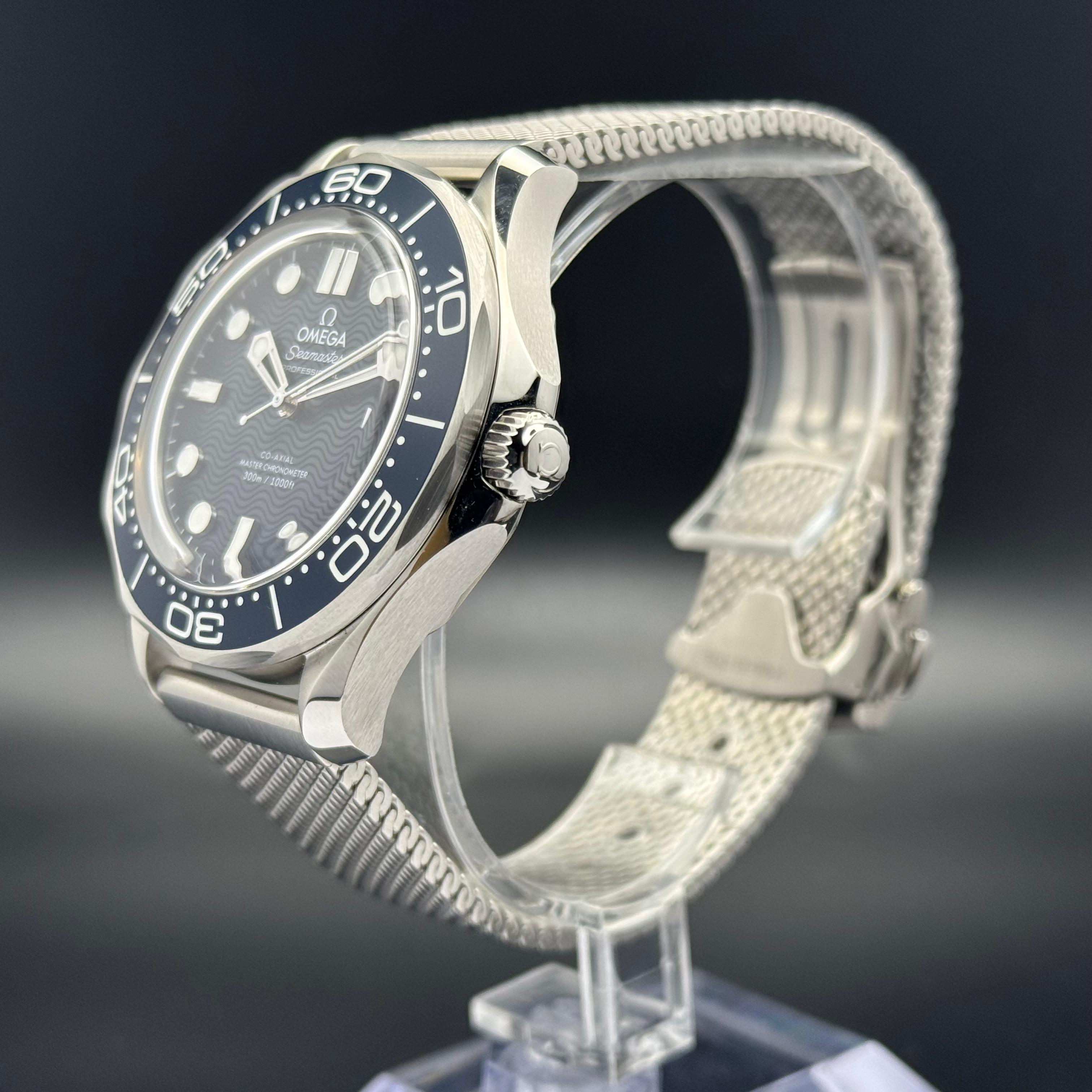 Omega Seamaster Diver 300M James Bond | 2026