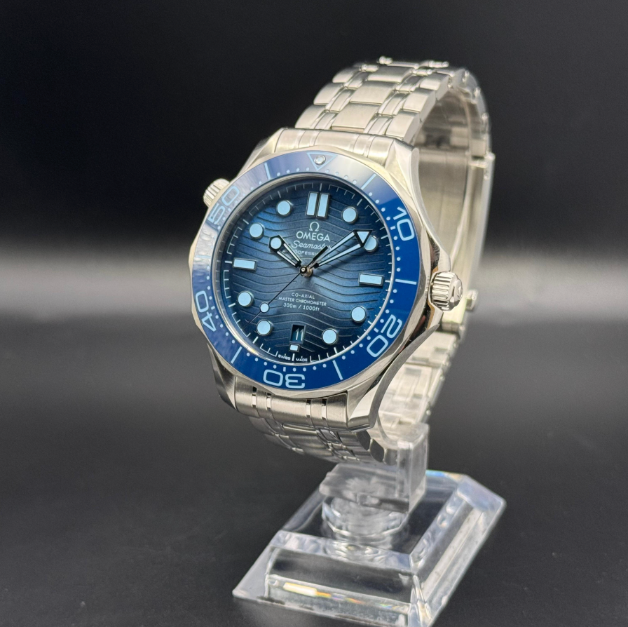 Omega Seamaster Diver 300m