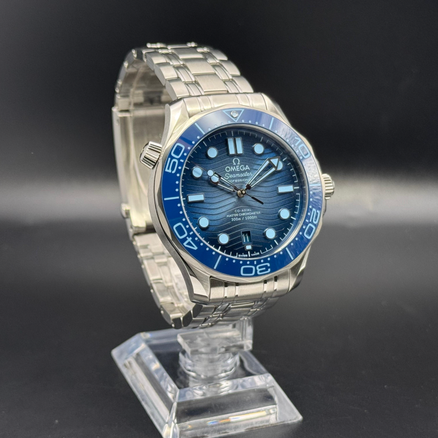 Omega Seamaster Diver 300m