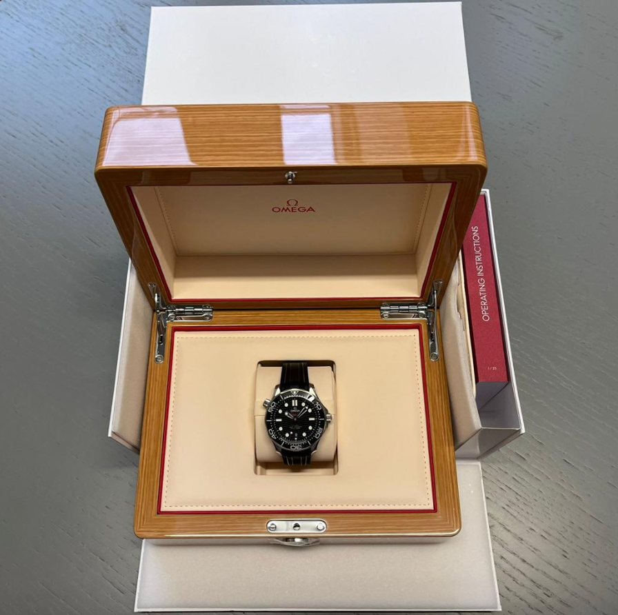 Omega Seamaster Diver 300M