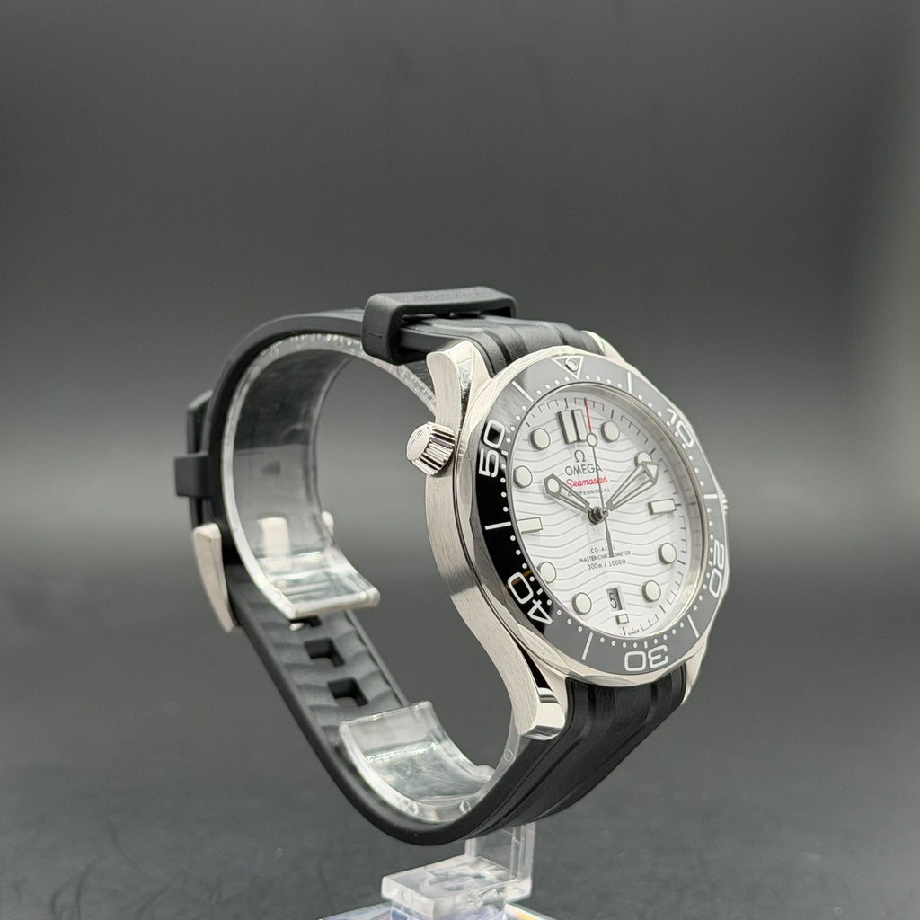 Omega Seamaster Diver 300M | 210.32.42.20.04.001 | 2024