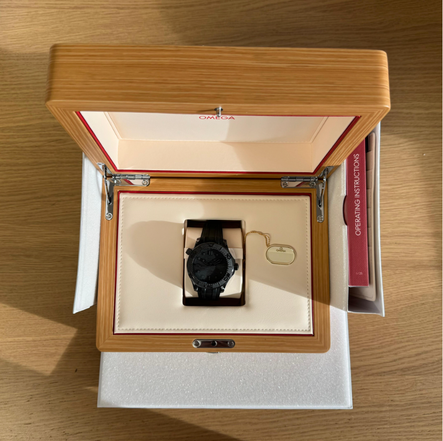 Omega Seamaster Diver 300M