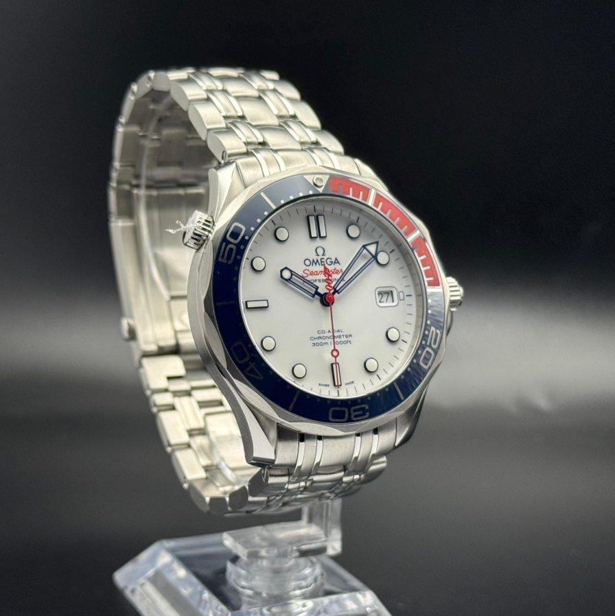 Omega Seamaster Diver 300M 007 Commander's Watch