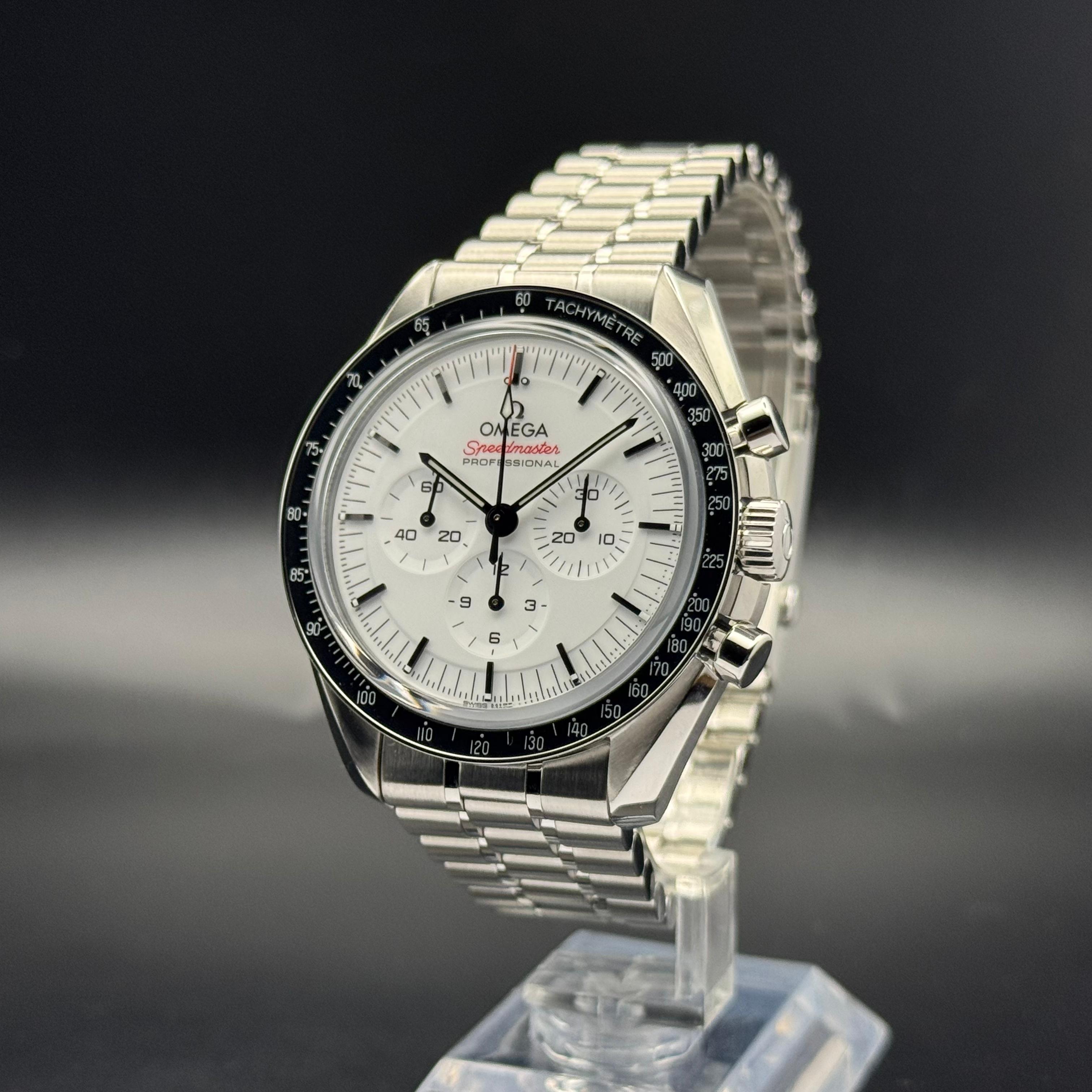 Omega Speedmaster Moonwatch