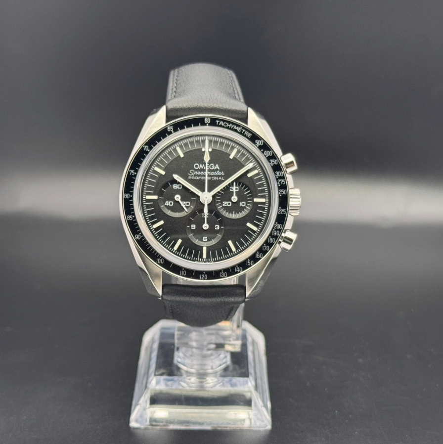Omega Speedmaster Moonwatch
