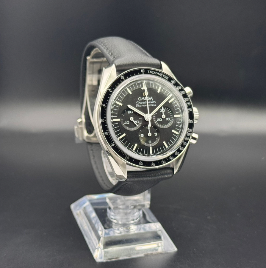 Omega Speedmaster Moonwatch