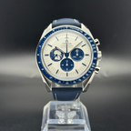 Omega Speedmaster Moonwatch Snoopy | 310.32.42.50.02.001 | 2025