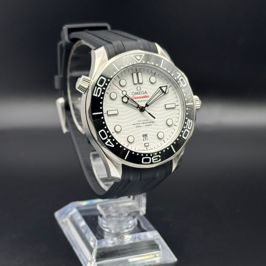 Omega Seamaster Diver 300m