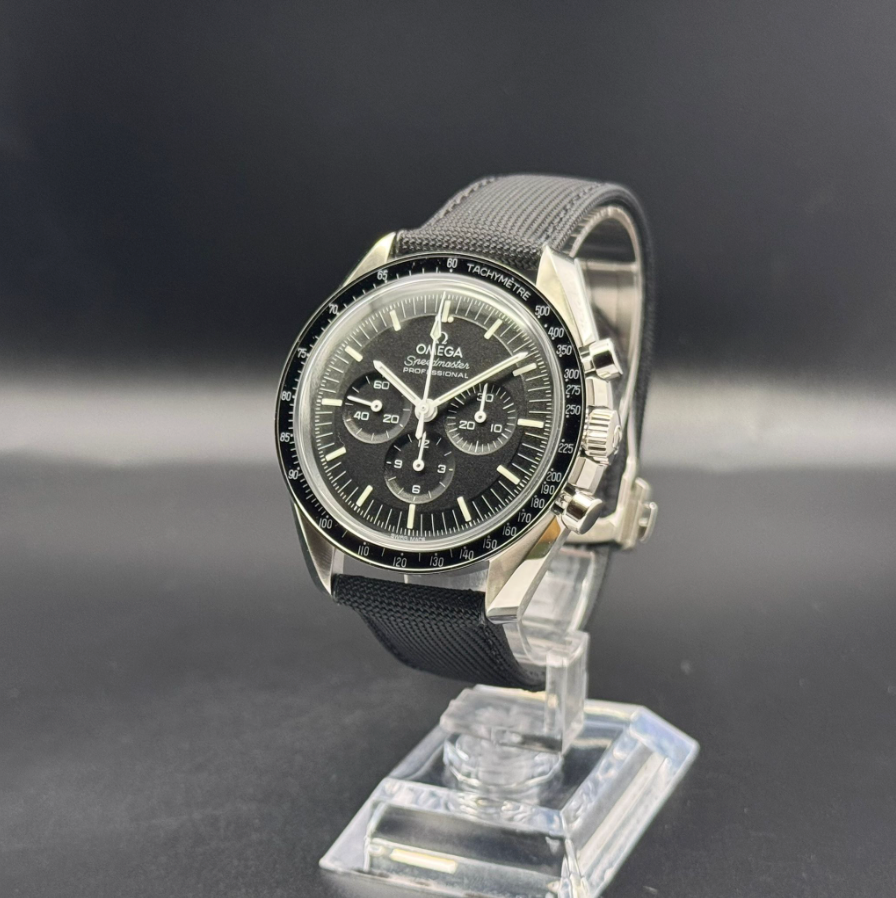 Omega Speedmaster Moonwatch