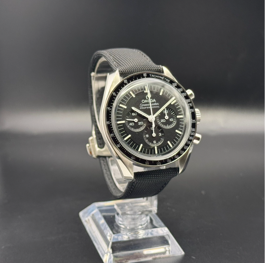 Omega Speedmaster Moonwatch