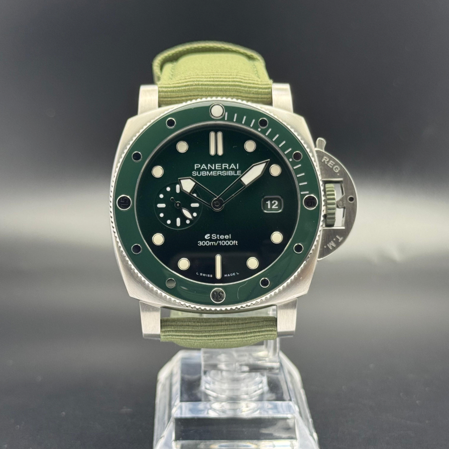 Panerai Submersible Quarantaquattro Verde