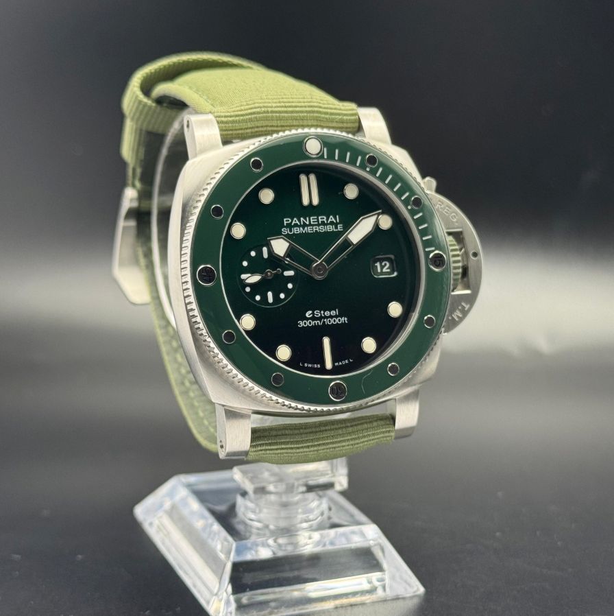 Panerai Submersible Quarantaquattro Verde