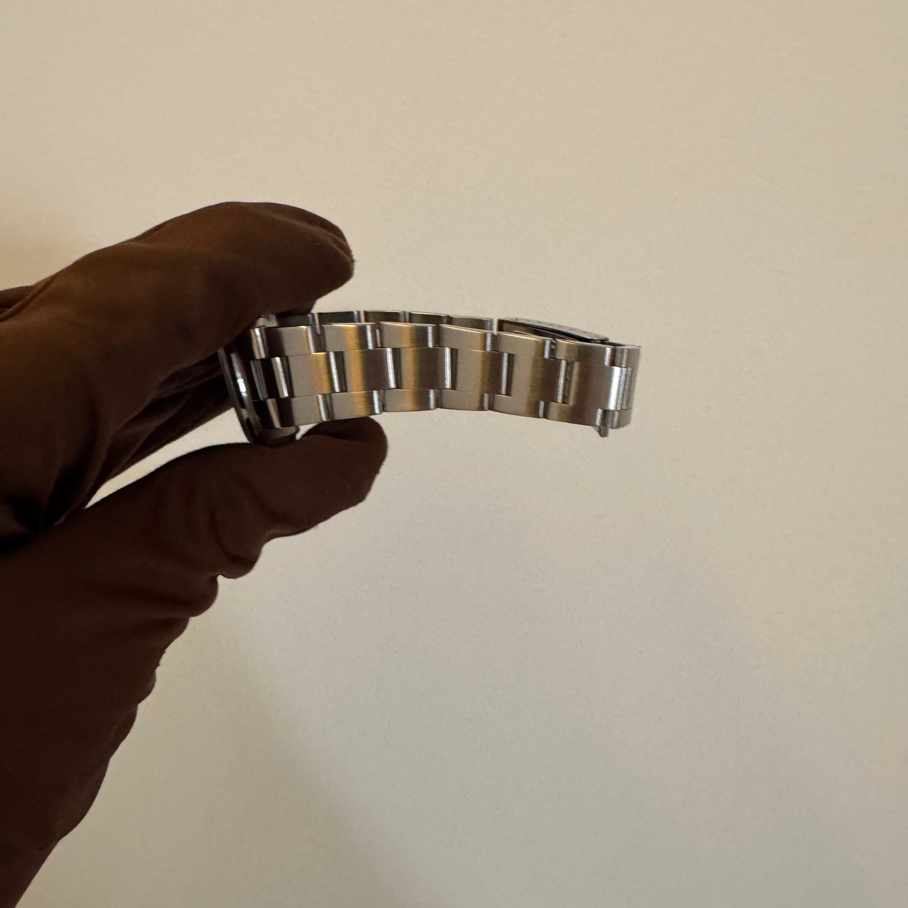 Rolex Oyster Perpetual Date | 15200 | 2000