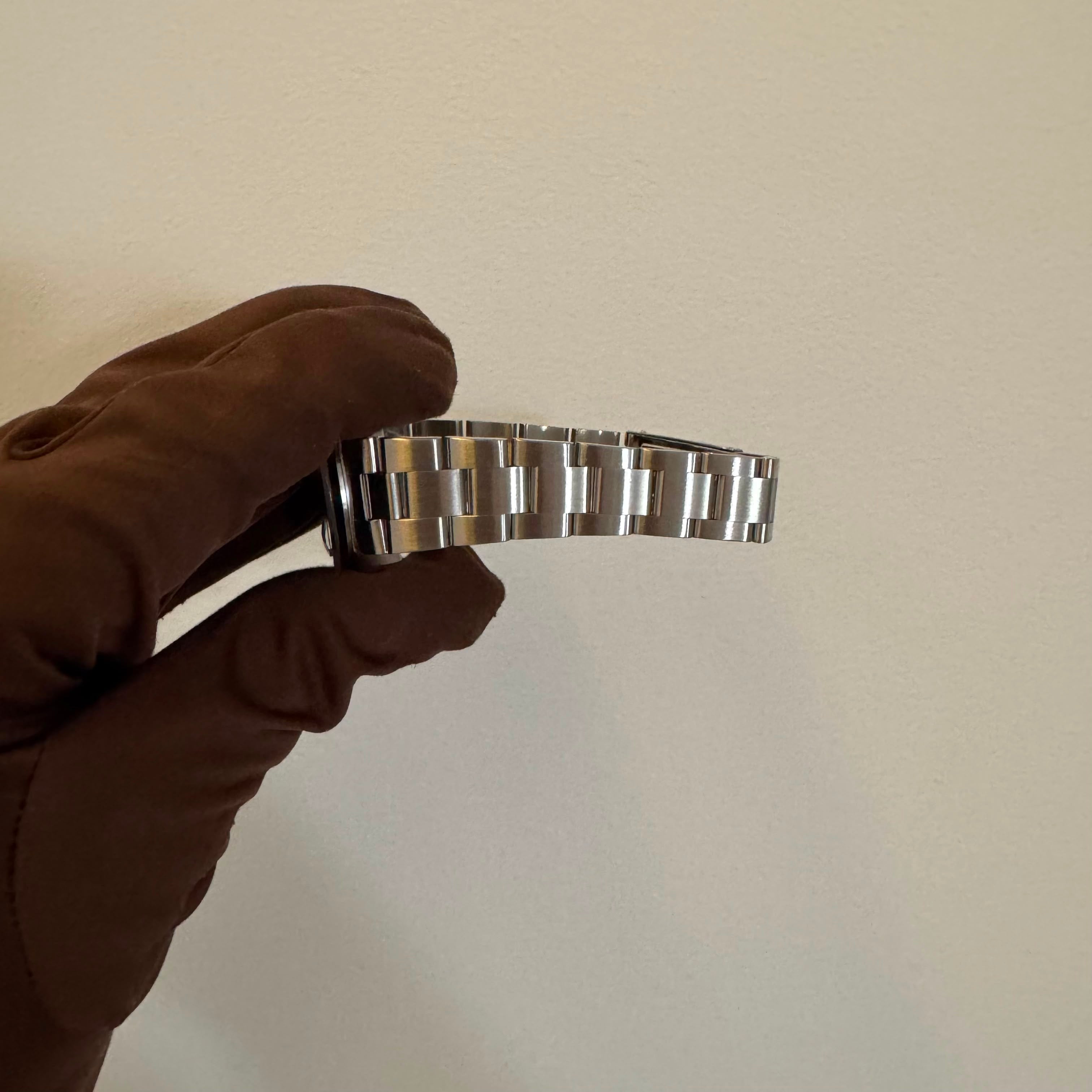 Rolex Oyster Perpetual Date | 15200 | 1996