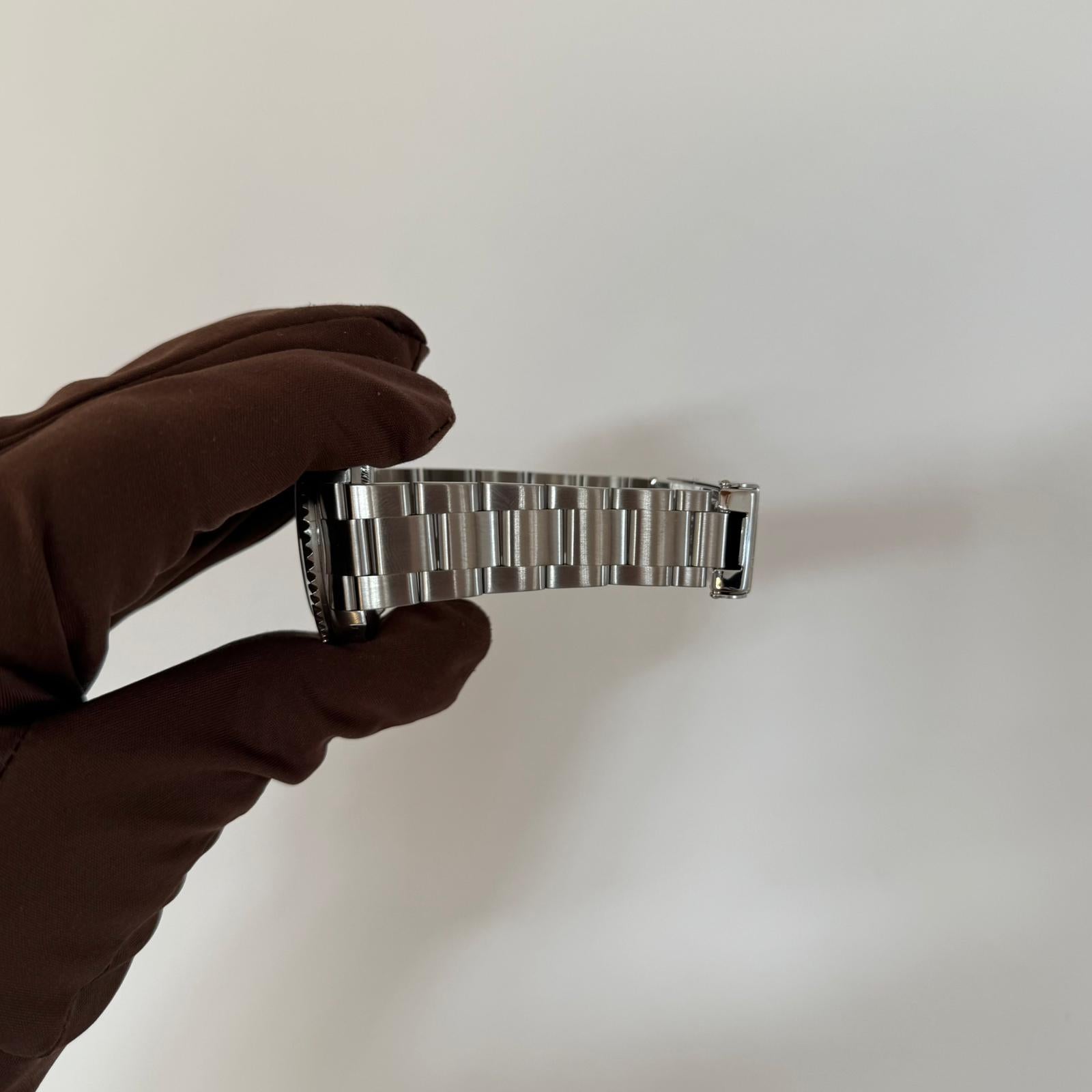 Rolex Submariner Date | 2002