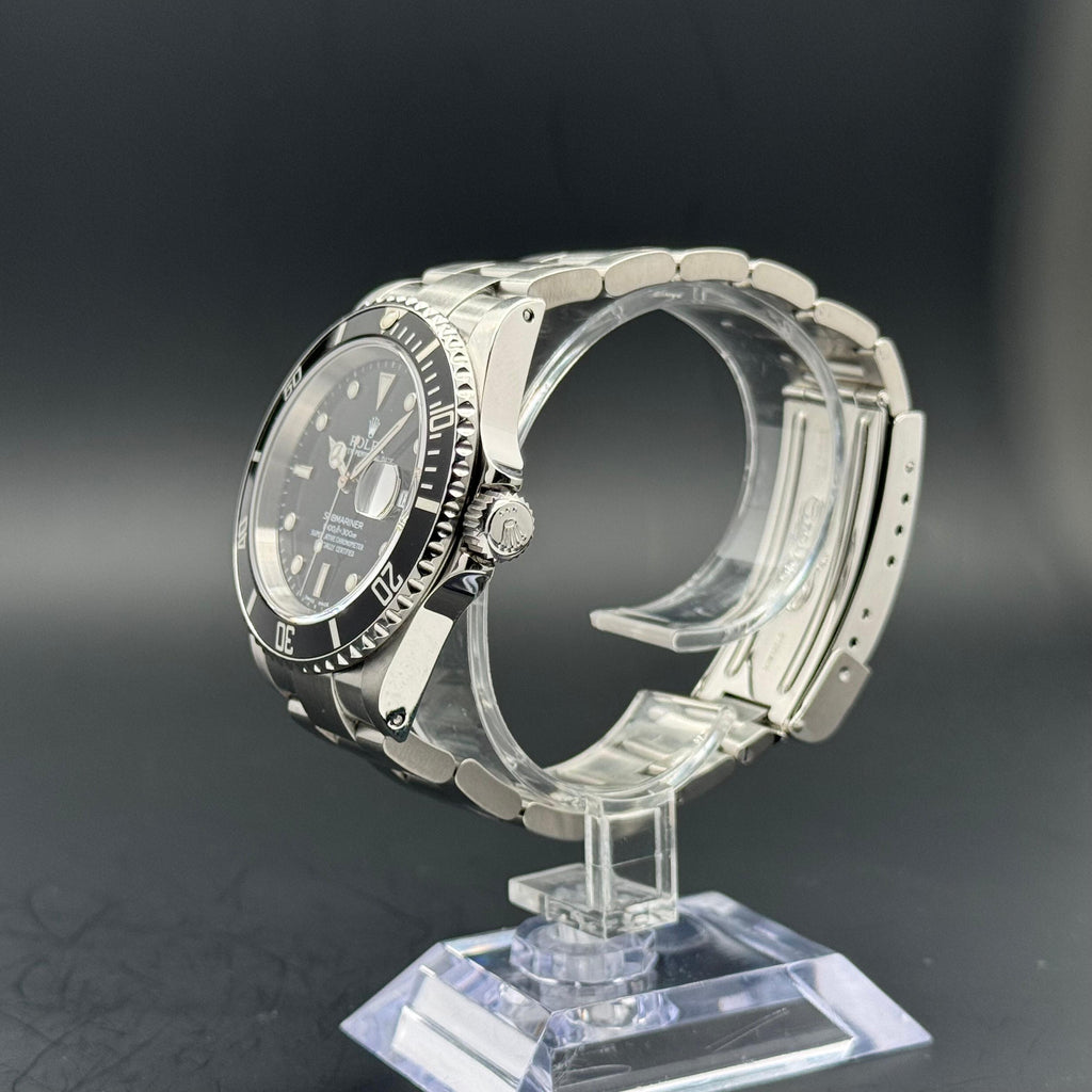 Rolex Submariner Date | 2001