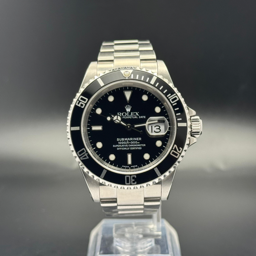 Rolex Submariner Date