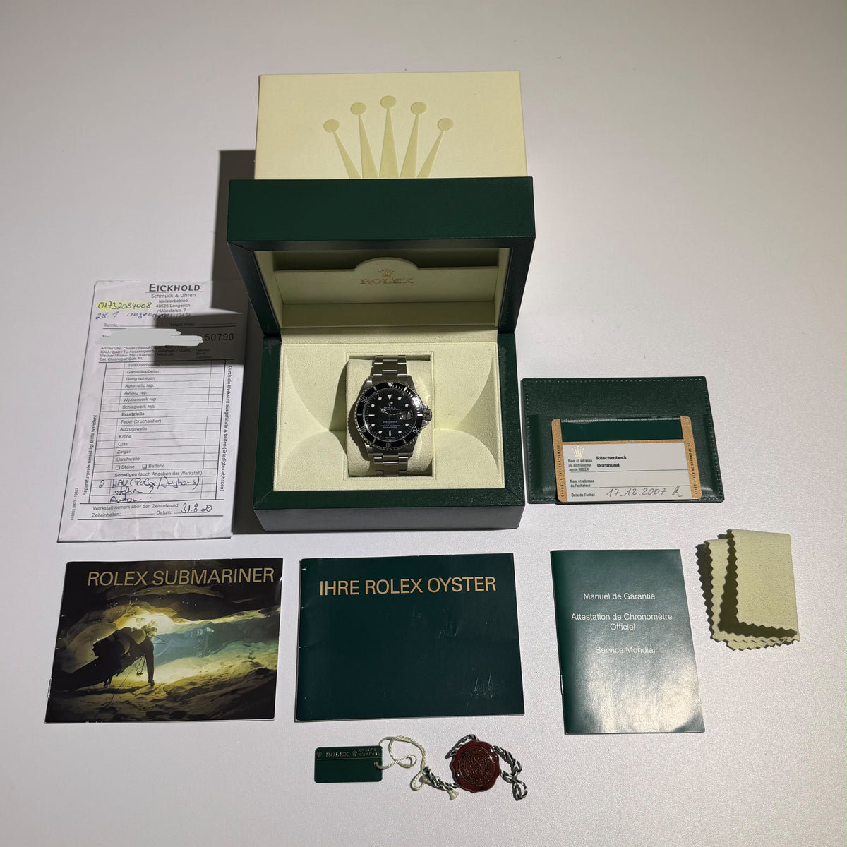 Rolex Submariner Date | 16610 | 2007