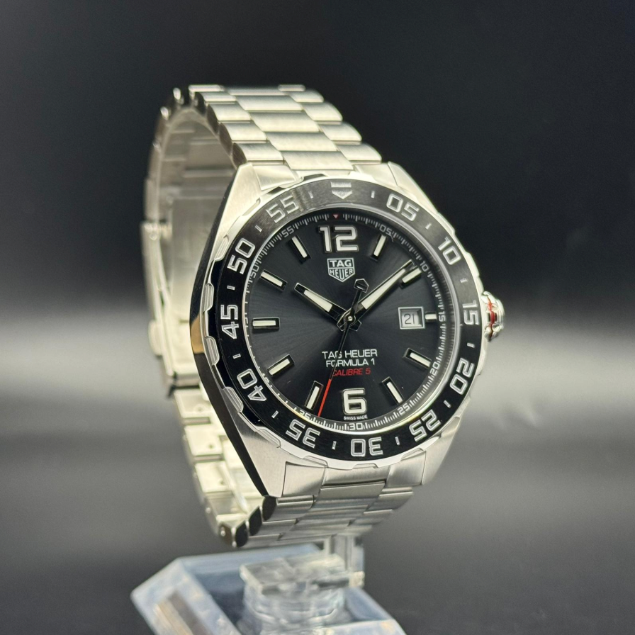 TAG Heuer Formula 1 Calibre 5