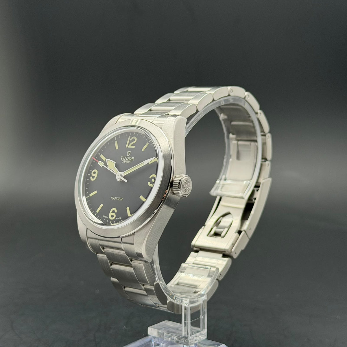 Tudor Ranger | M79950-0001 | 2024