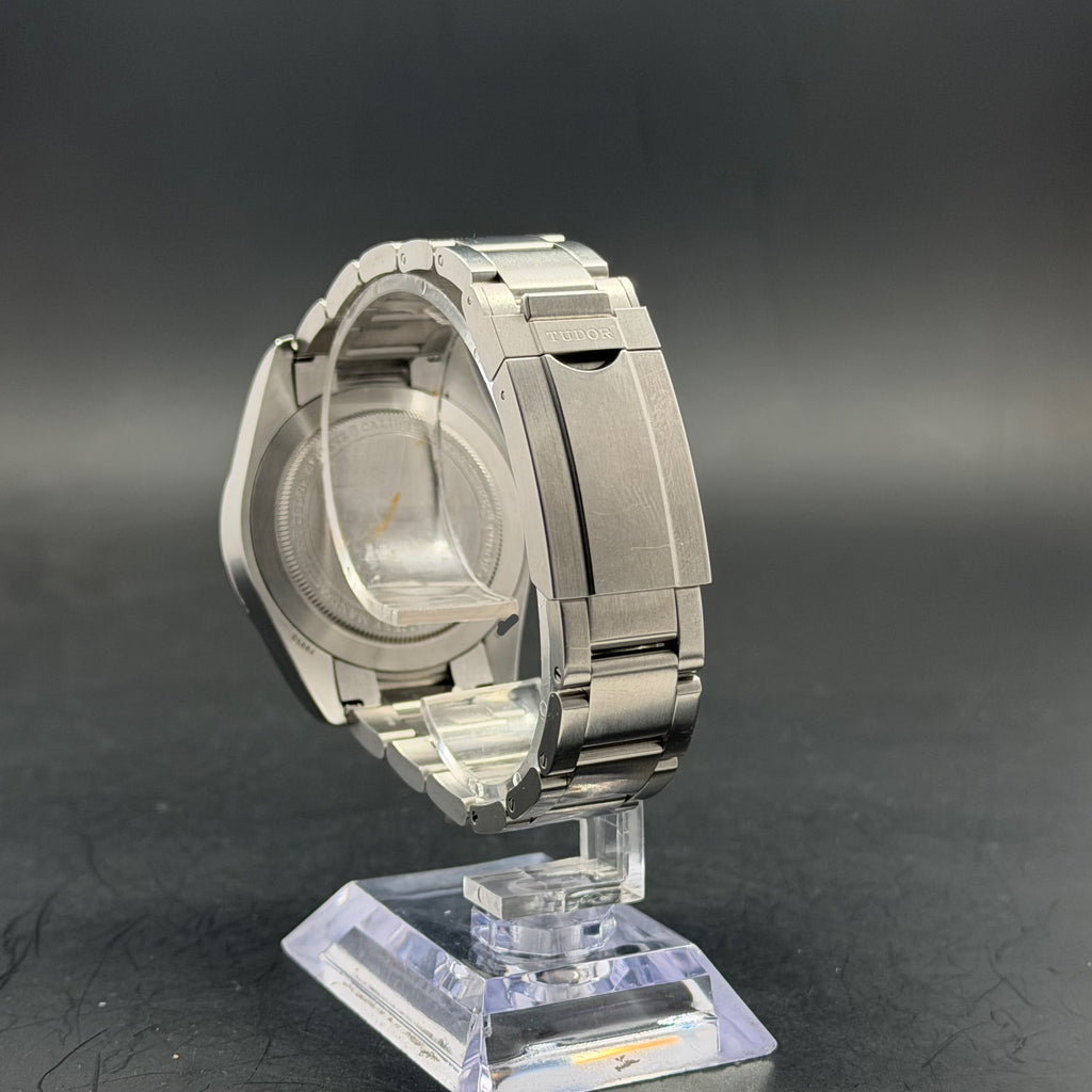 Tudor Ranger | 79950 | 2025