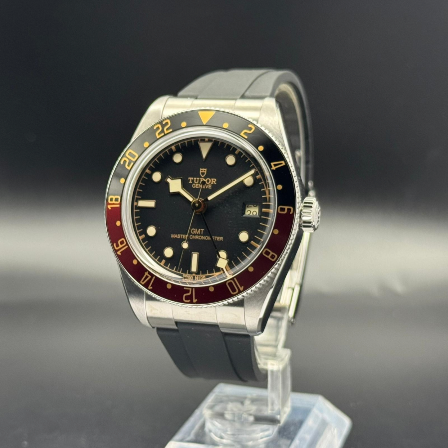Tudor Black Bay GMT