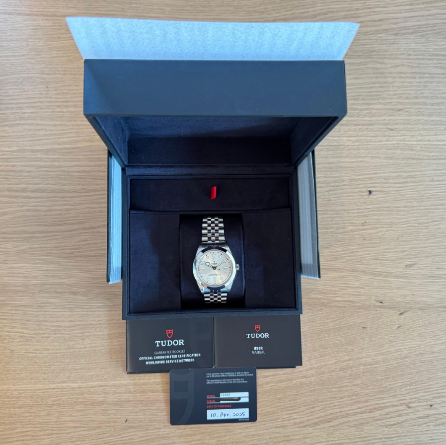 Tudor Black Bay One 39